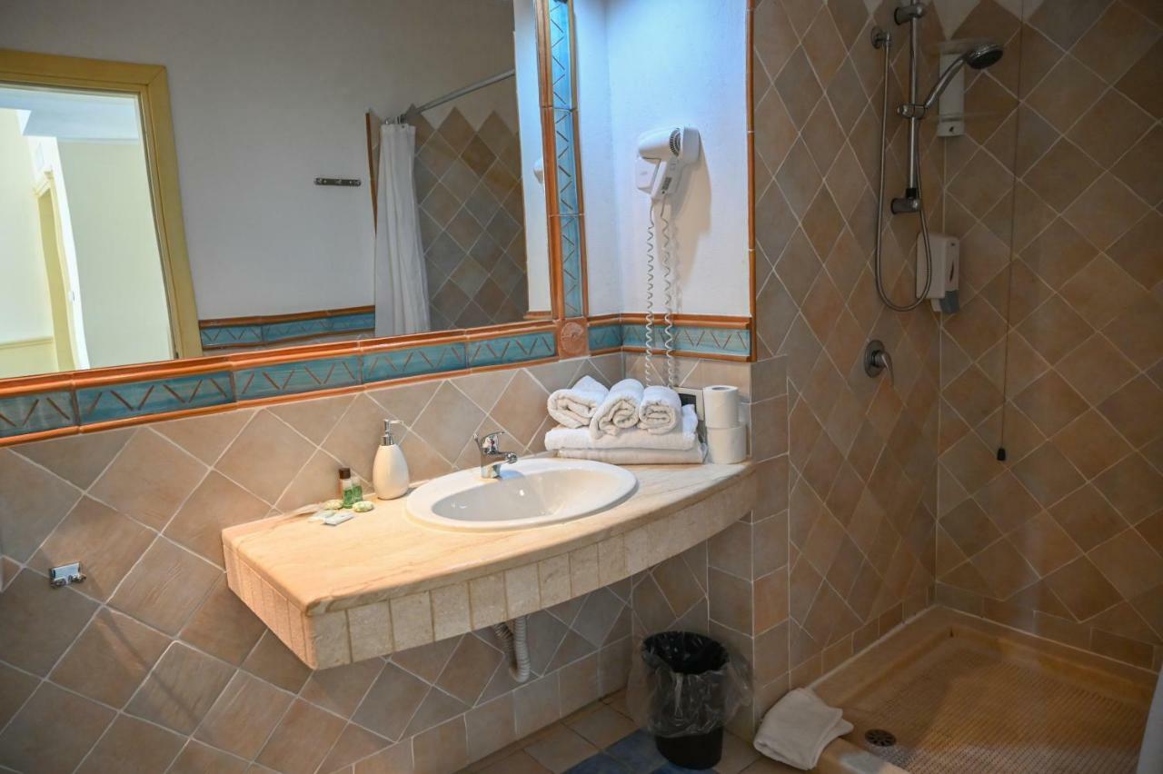 Hotel Baja Romantica ボーザ エクステリア 写真